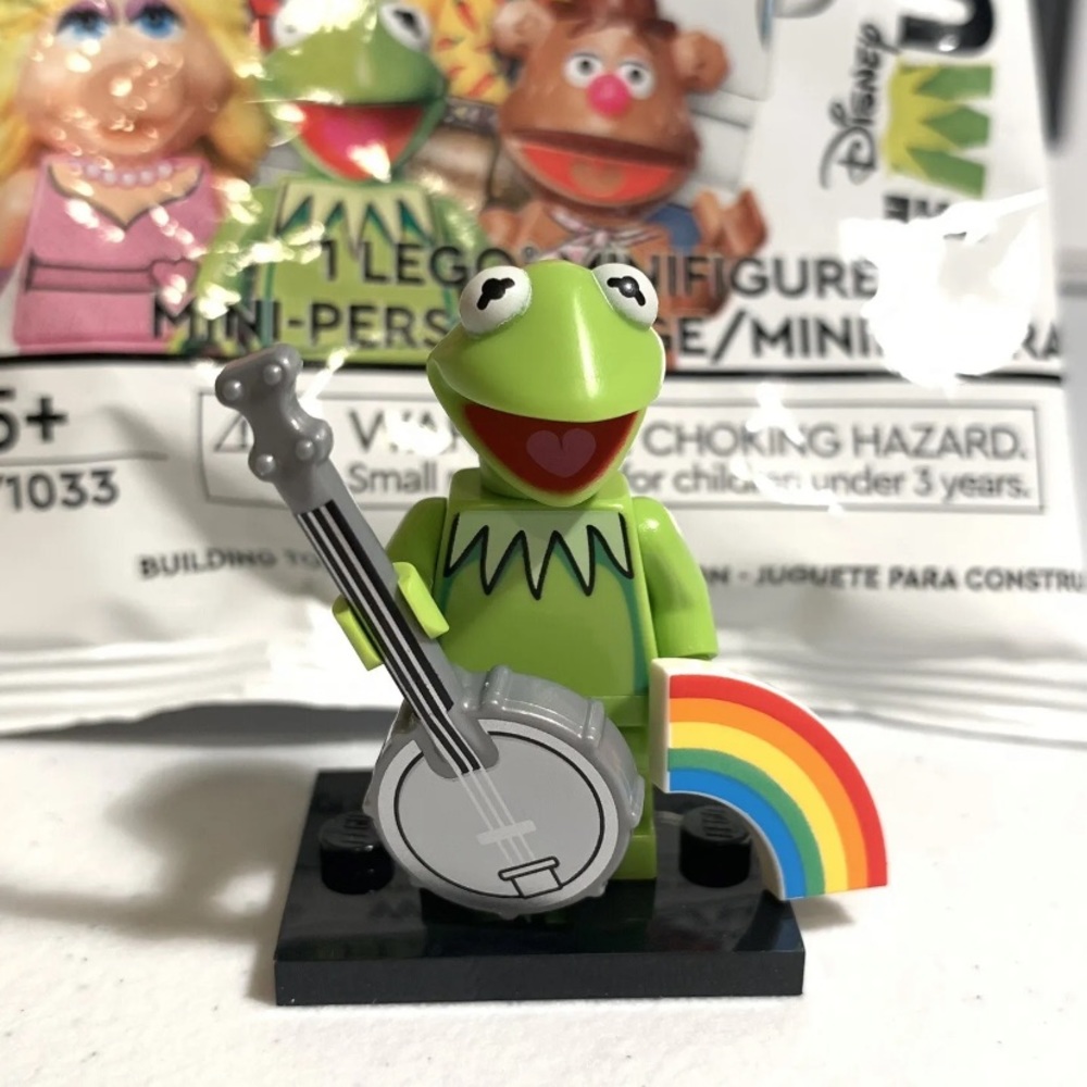 COPY - COPY - Lego Minifigure Kermit the Frog
